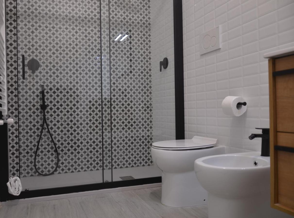 The Court Suites & Spa Tarente Buitenkant foto
