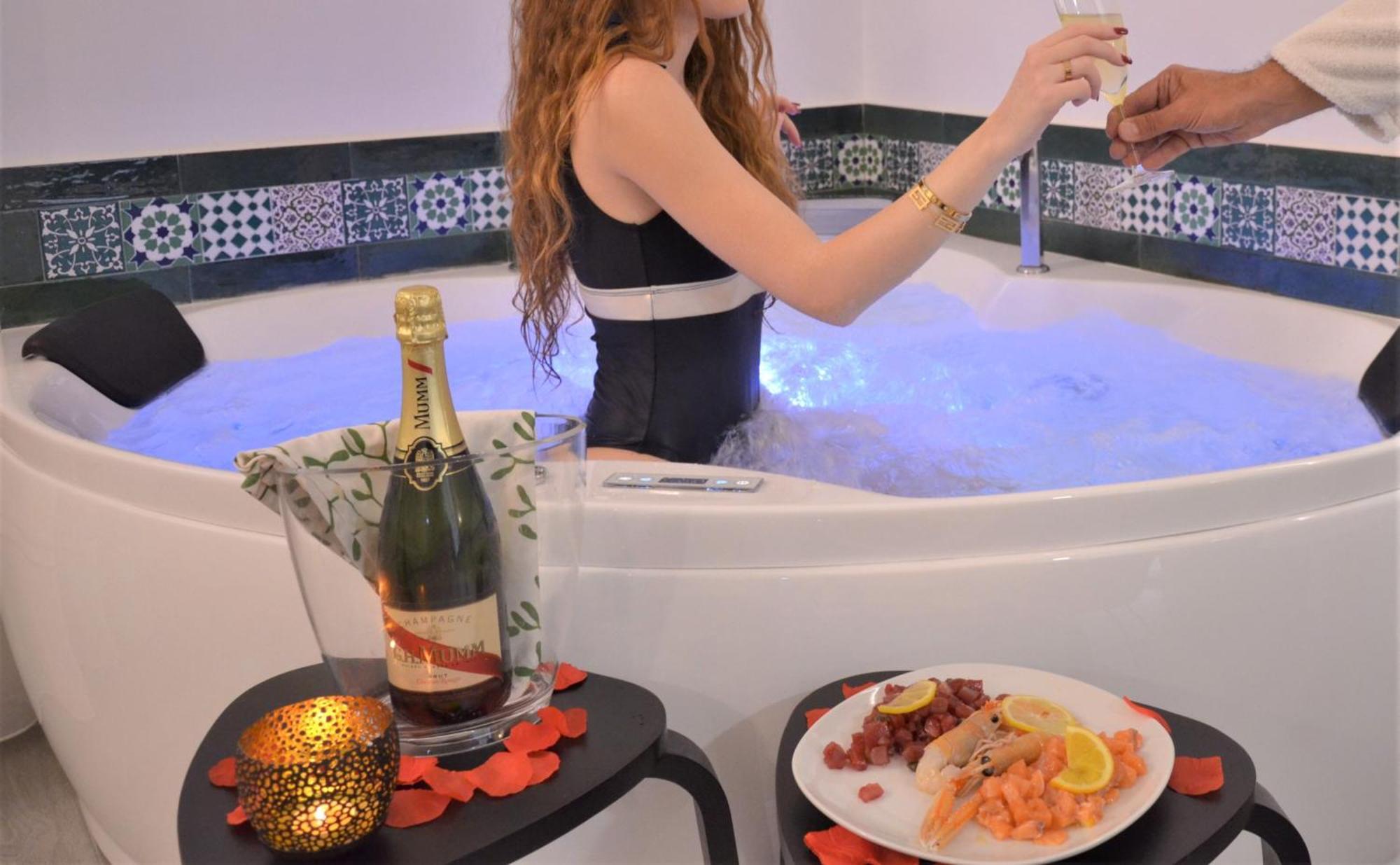 The Court Suites & Spa Tarente Buitenkant foto